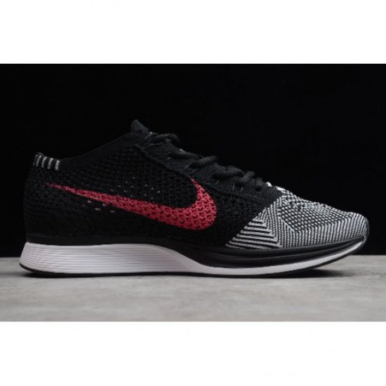 Nike Flyknit Racer Beyaz Renkli / Siyah Koşu Ayakkabısı Türkiye - UJ8RT162